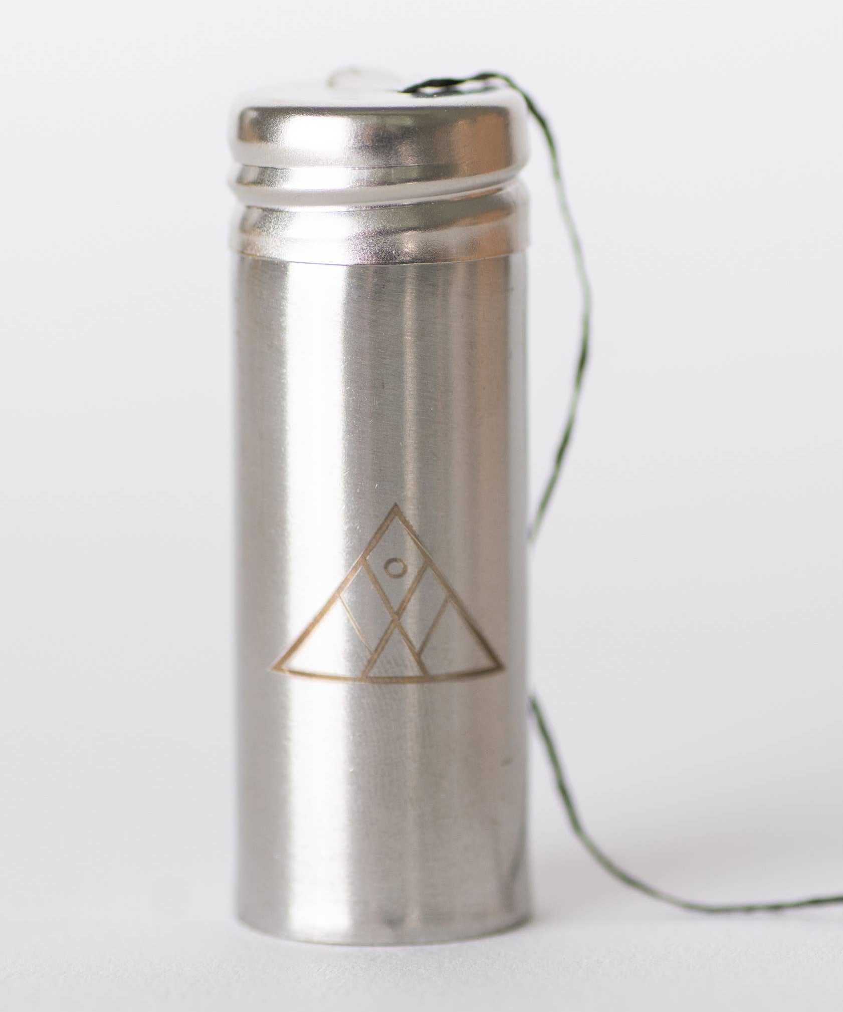 Charcoal Floss - Steel Holder - No Tox Life®