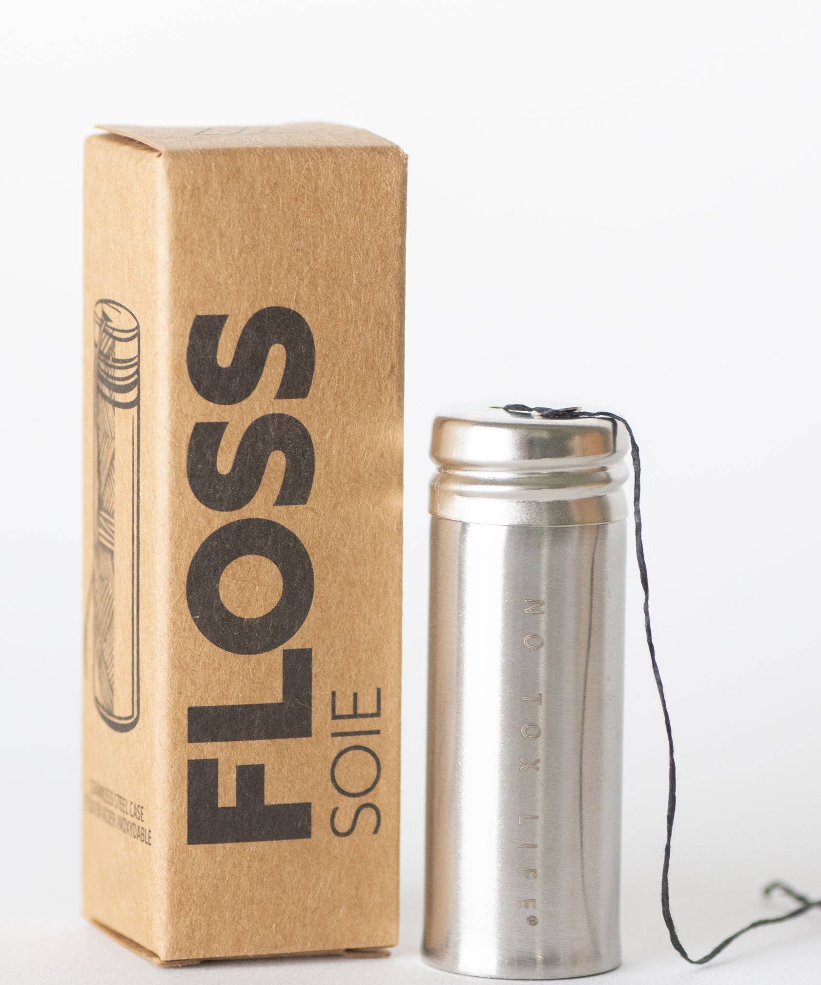 Charcoal Floss - Steel Holder - No Tox Life®